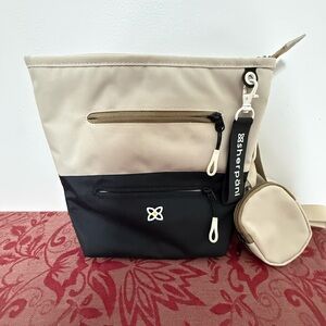 Sherpani Black and Cream Shoulder Bag